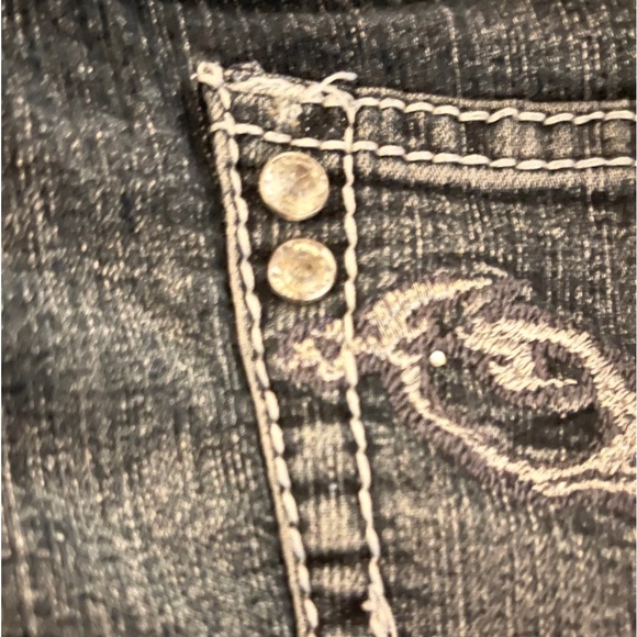 Y2k Gyaru Lowrise SAZA Bling Denim Shorts (Size 9) - Picture 4 of 8